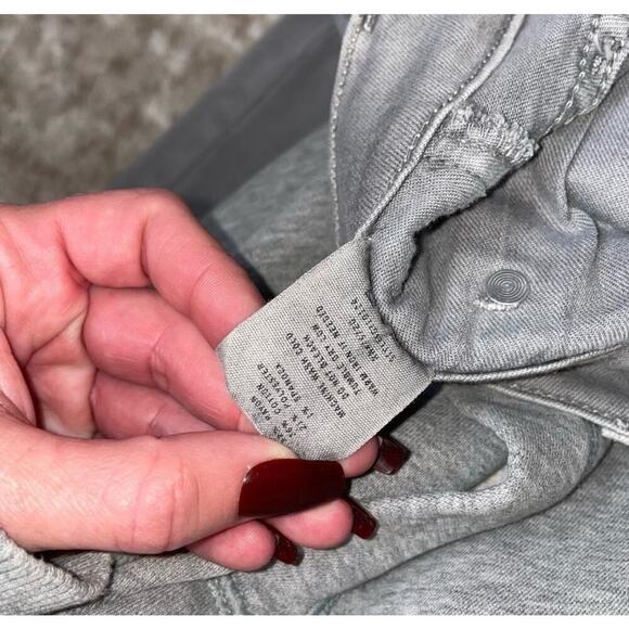 GILDED INTENT gray light wash moto style 27" waist multiple zippers w/stretch - Picture 9 of 11